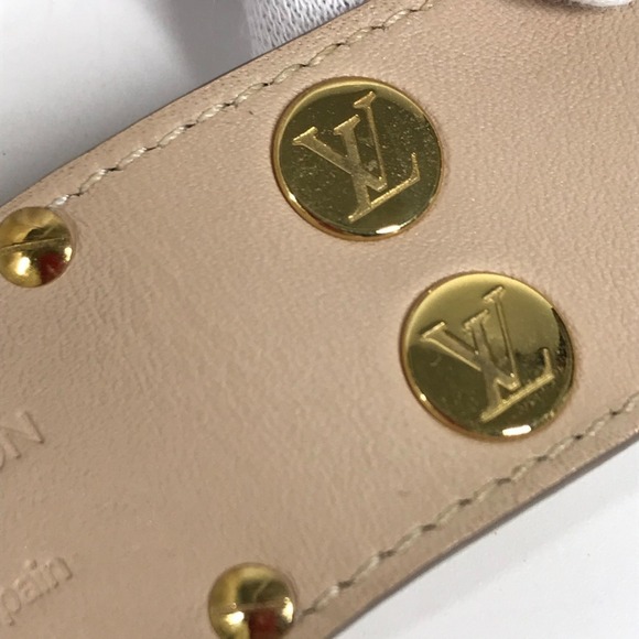 LOUIS VUITTON Cream Leather Charm Bracelet - Picture 14 of 16